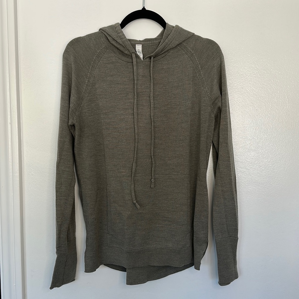 Lululemon Pullover